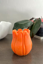 Load image into Gallery viewer, Tulip Candle