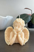 Load image into Gallery viewer, Cherub Candle
